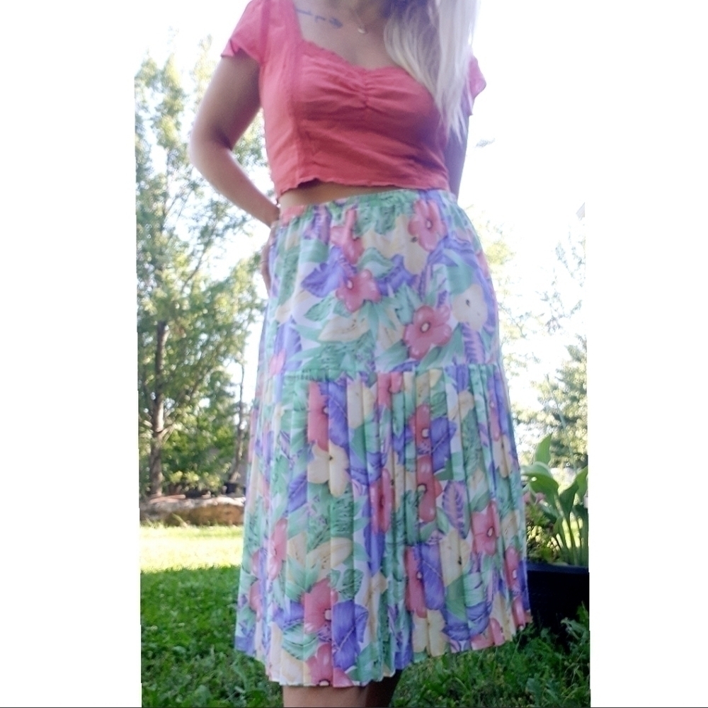 Vintage Pastel Floral Pleated Skirt